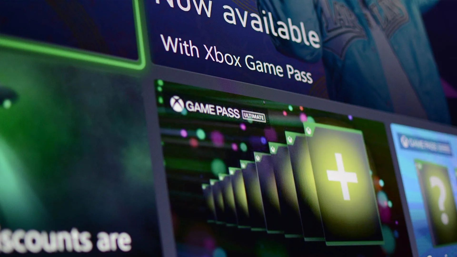 Giao diện người dùng Xbox hiển thị tùy chọn Xbox Game Pass, dịch vụ thuê bao game của Microsoft.