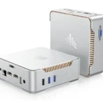 Hình ảnh cận cảnh Kamrui GK3Plus Mini PC trên bàn làm việc