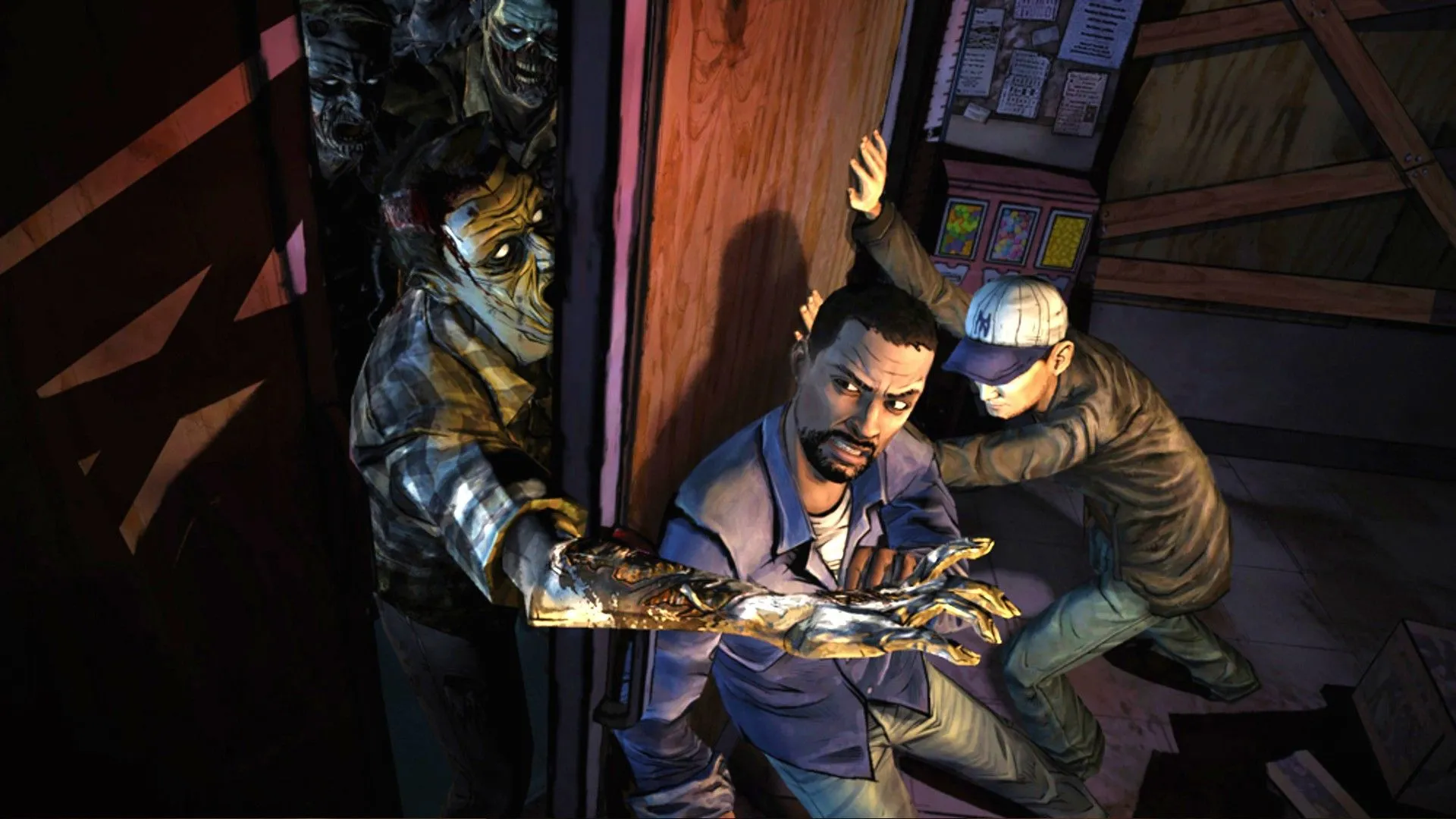 Lee Everett cố gắng giữ cánh cửa trong The Walking Dead của Telltale Games, minh họa những quyết định sinh tử ảnh hưởng đến cốt truyện.