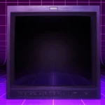 Màn hình CRT cổ điển với nền lưới màu tím, biểu tượng của kỷ nguyên game retro.