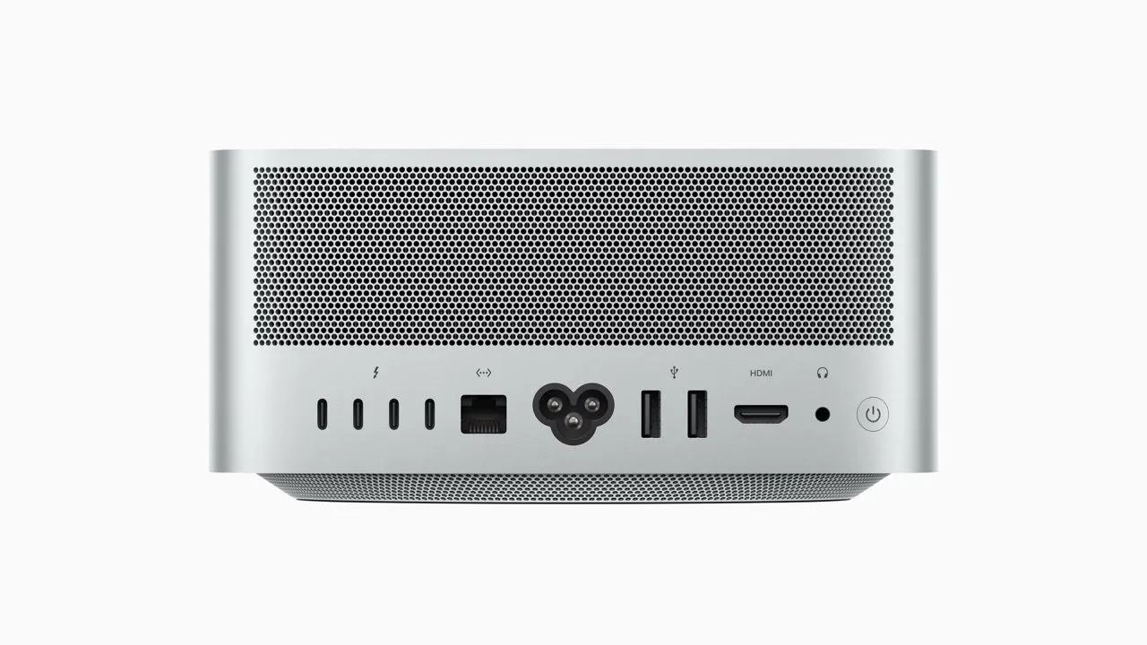 Mặt sau của Apple Mac Studio với đa dạng các cổng kết nối, bao gồm cổng USB-A