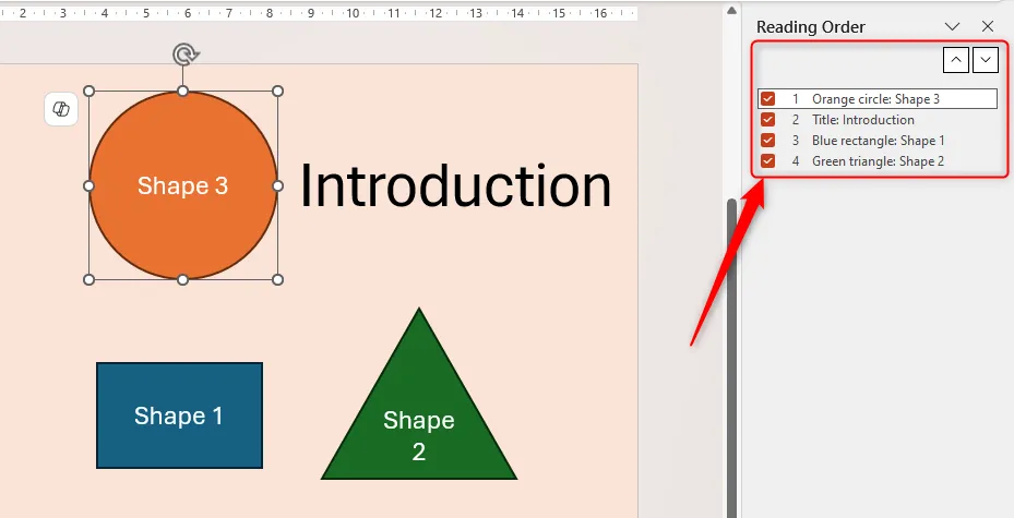 Ngăn &quot;Reading Order&quot; (Thứ tự Đọc) trong Microsoft PowerPoint đang mở, hiển thị bốn mục đã được đặt tên rõ ràng và sắp xếp theo thứ tự từ trên xuống dưới, sẵn sàng cho công cụ đọc màn hình.