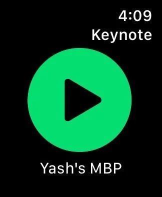 Nút phát (Play) trong ứng dụng Keynote trên watchOS để bắt đầu trình chiếu.