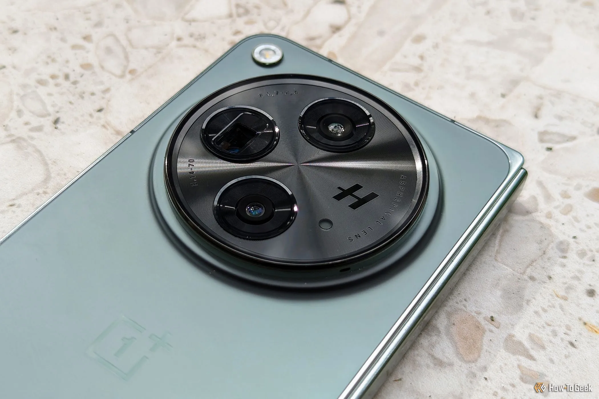 OnePlus-Open 12