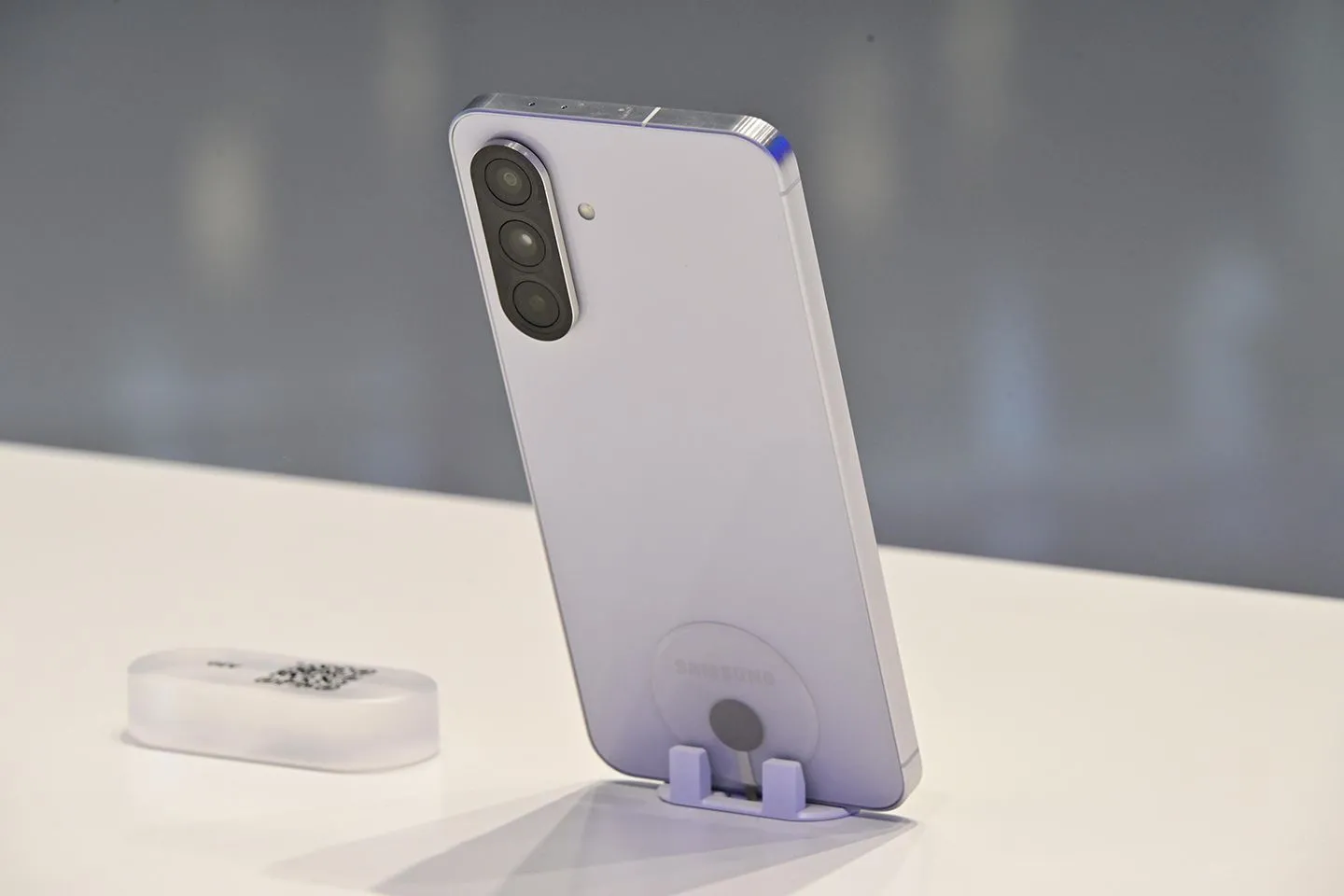 Ứng Dụng Điện Thoại Google Lột Xác Với Thiết Kế Material 3 Trên Android 16
