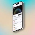 Thẻ Apple Cash và giao diện ứng dụng Apple Wallet trên iPhone