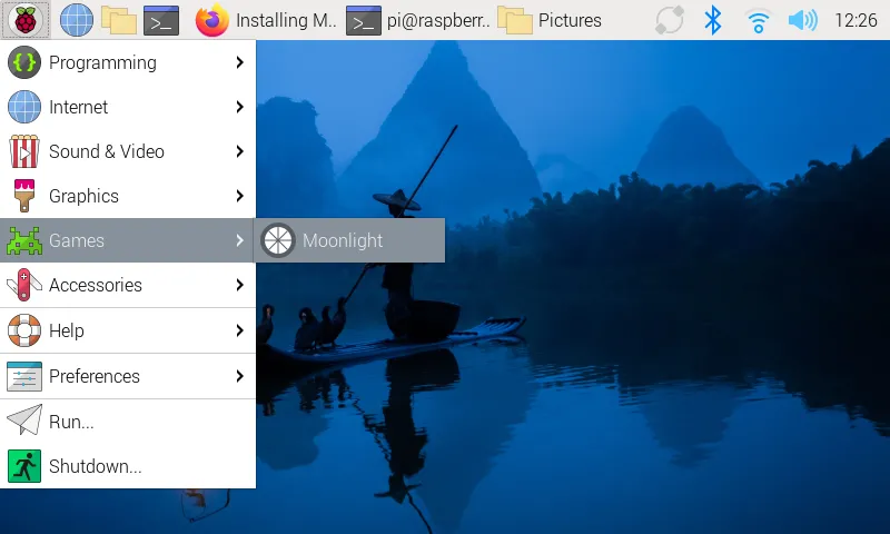 Ứng dụng Moonlight đã được cài đặt và hiển thị trong menu của Raspberry Pi OS.