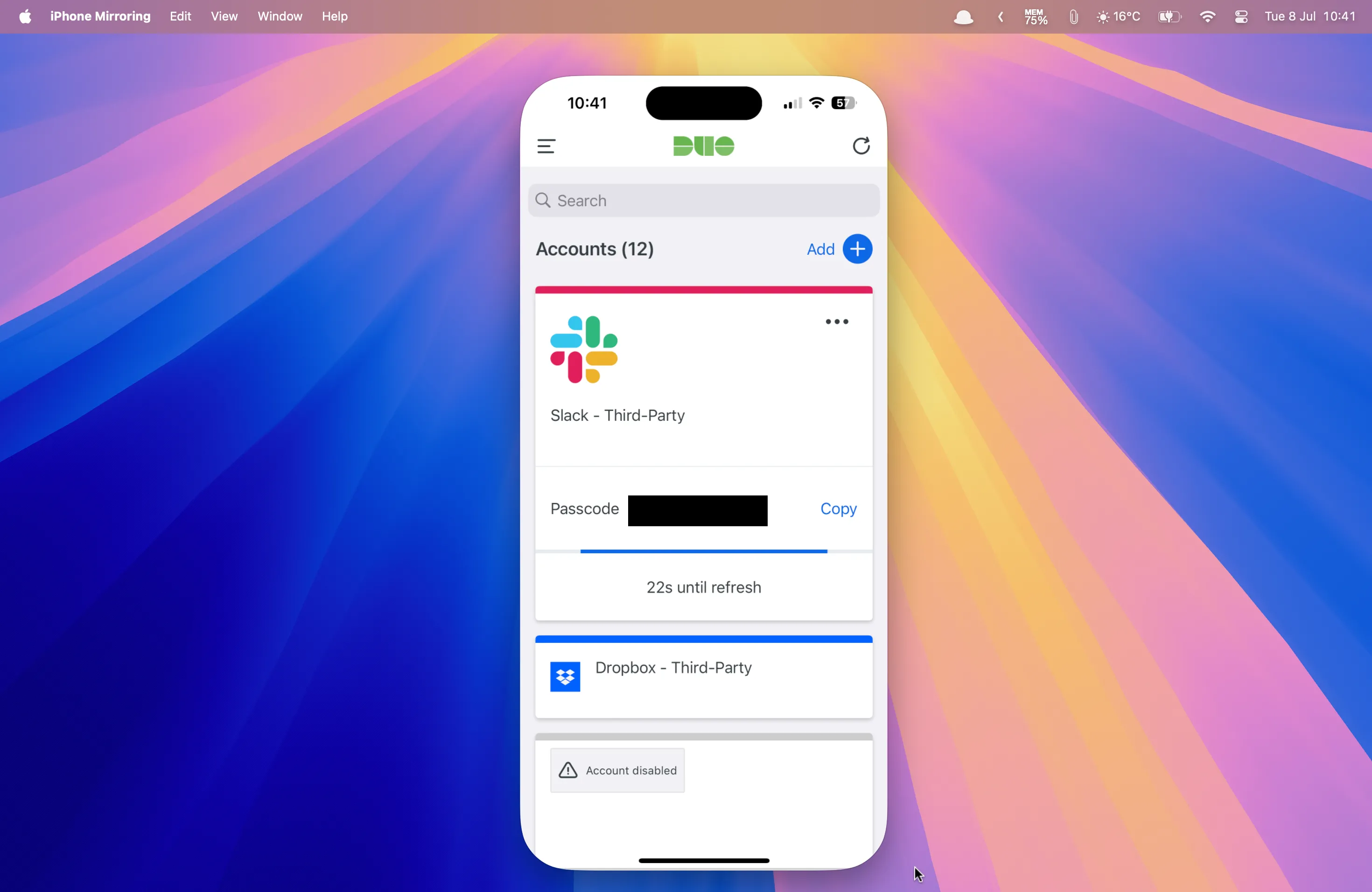 Ứng dụng xác thực hai yếu tố Duo Mobile hiển thị trên màn hình Mac qua iPhone Mirroring, giúp tạo mã 2FA nhanh chóng.