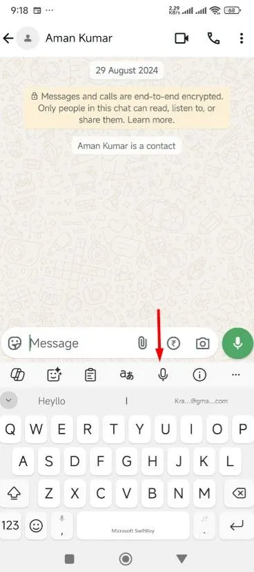 Biểu tượng dịch thuật trong bàn phím Microsoft SwiftKey