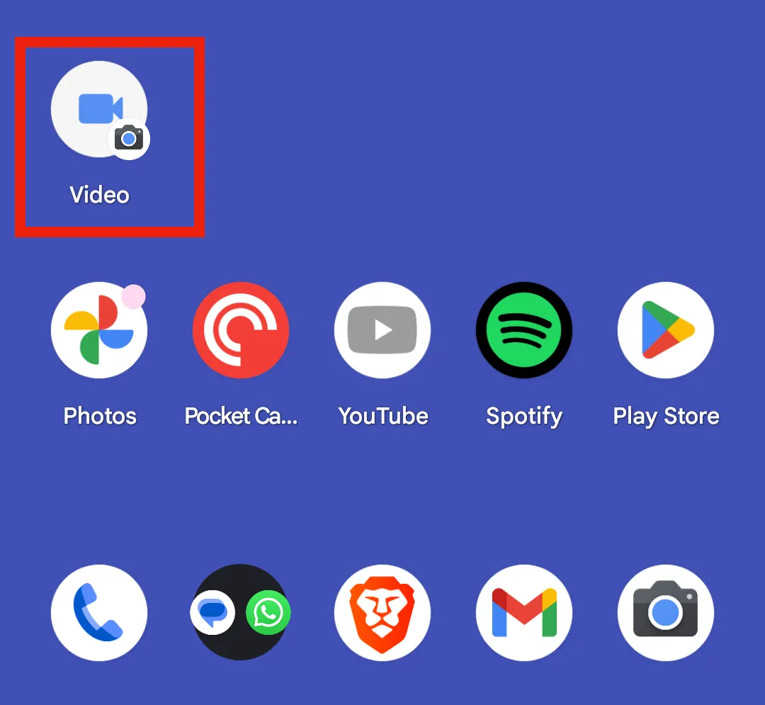 Biểu tượng lối tắt quay video trực tiếp trên màn hình chính của điện thoại Pixel