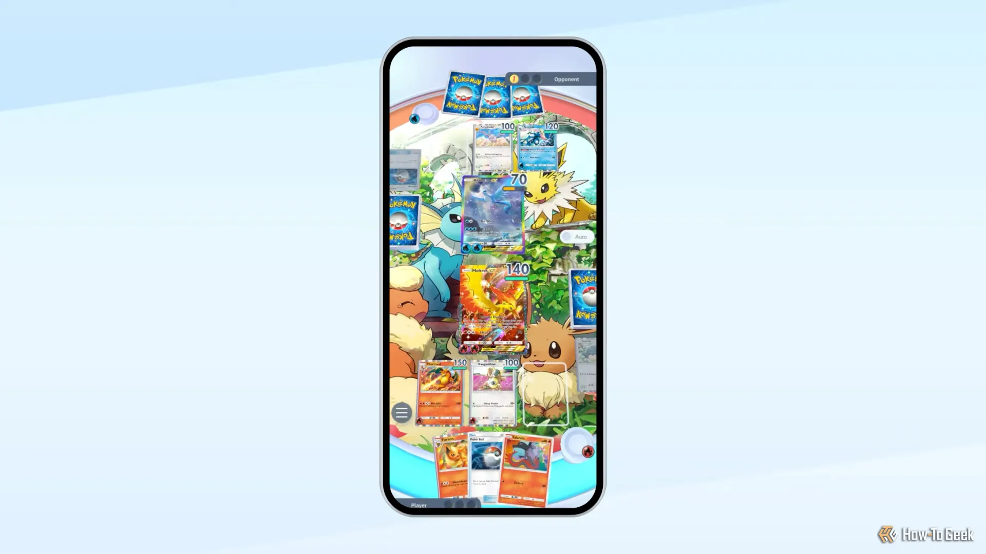 Cảnh chiến đấu giữa Moltres và Articuno trên màn hình Pokémon TCG Pocket, cho thấy giao diện trận đấu và các Pokémon biểu tượng.
