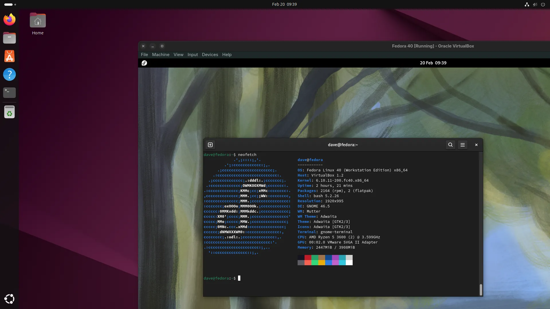 Giao diện máy ảo Fedora chạy trên hệ điều hành chủ Ubuntu, minh họa khả năng giả lập hệ thống hoàn chỉnh của Virtual Machine.