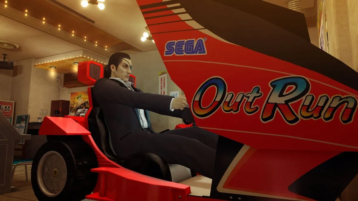Goro Majima trong game Yakuza 0, bối cảnh Komorocho lấy cảm hứng từ khu phố đèn đỏ Kabukichō ở Tokyo.