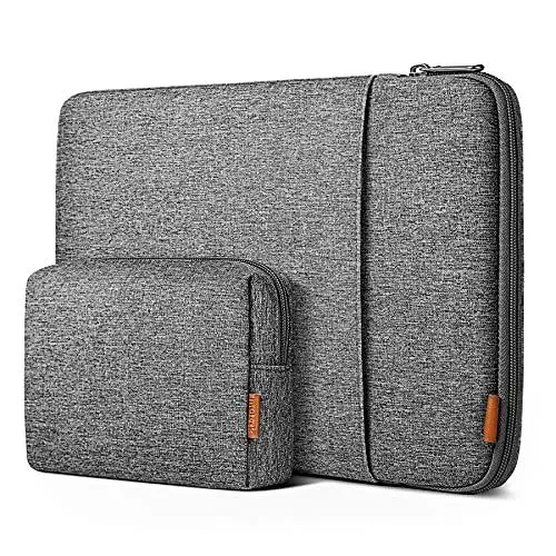 Hai bao da bảo vệ laptop Inateck đặt cạnh nhau, giữ an toàn cho Chromebook