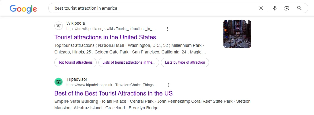 Kết quả tìm kiếm Google cho &quot;best tourist attraction in america&quot; sau khi loại bỏ stop word &quot;the&quot;, thay đổi thứ tự kết quả