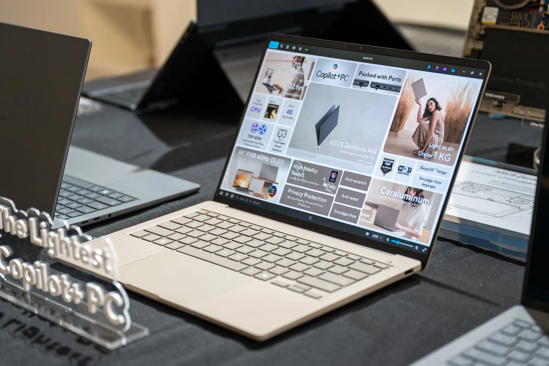 Laptop ASUS Zenbook A14 trang bị chip Snapdragon