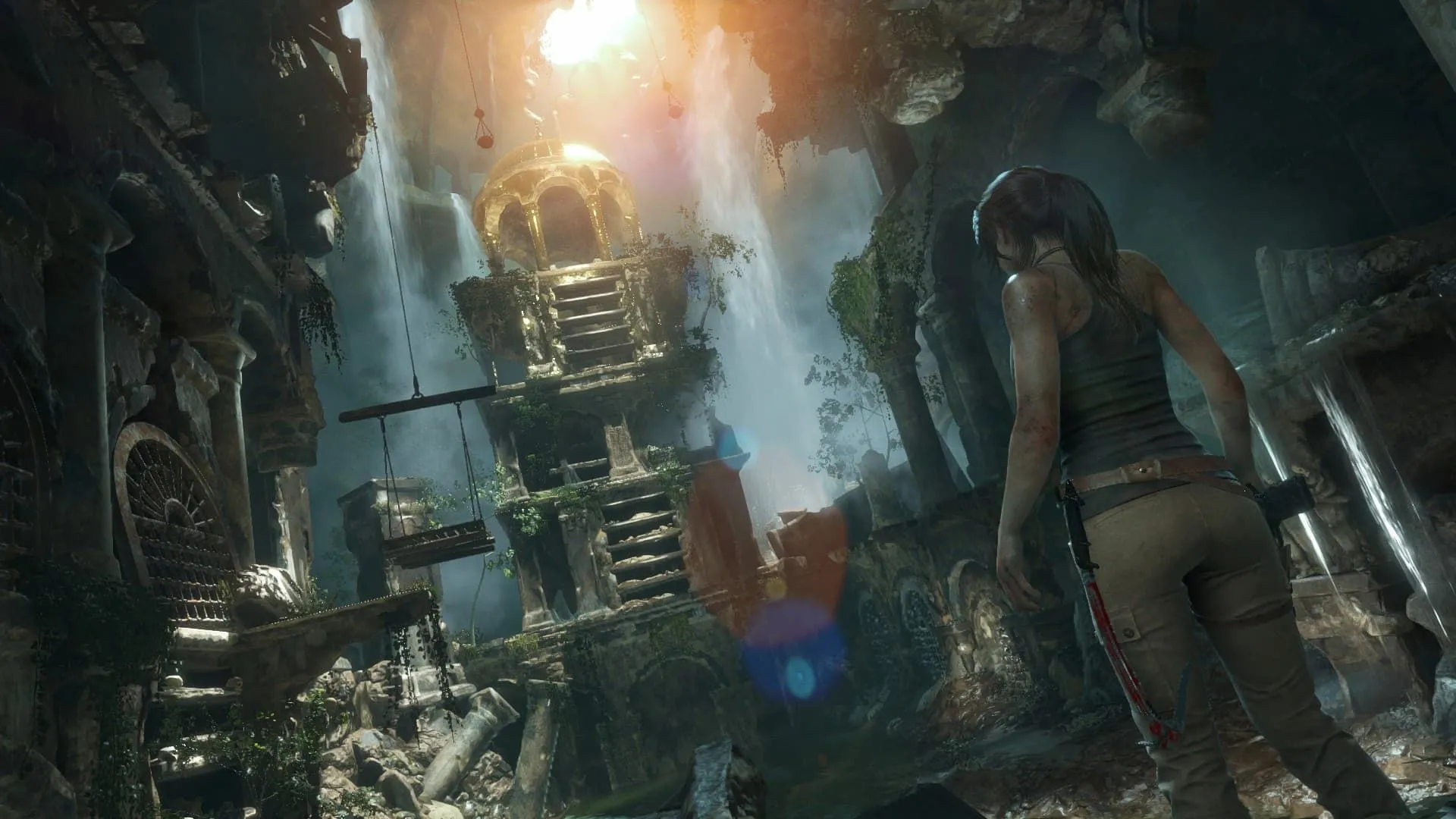 Lara Croft khám phá tàn tích cổ đại trong Rise of the Tomb Raider, một game phiêu lưu hành động đầy kịch tính với nhiều bí mật cần khám phá.