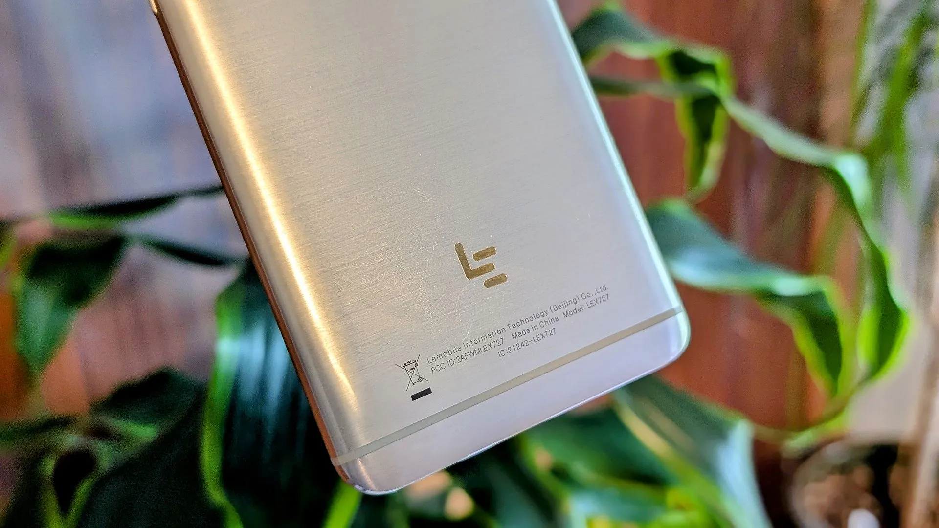 Logo LeEco Le Pro 3, biểu tượng của một hãng công nghệ Trung Quốc đầy tham vọng
