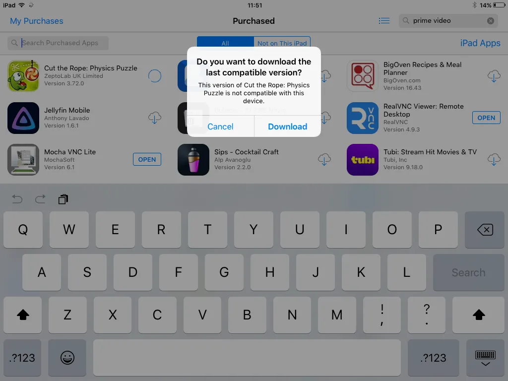 Một hộp thoại trong App Store trên iPad 2 hỏi bạn có muốn tải xuống phiên bản tương thích cuối cùng của một ứng dụng không