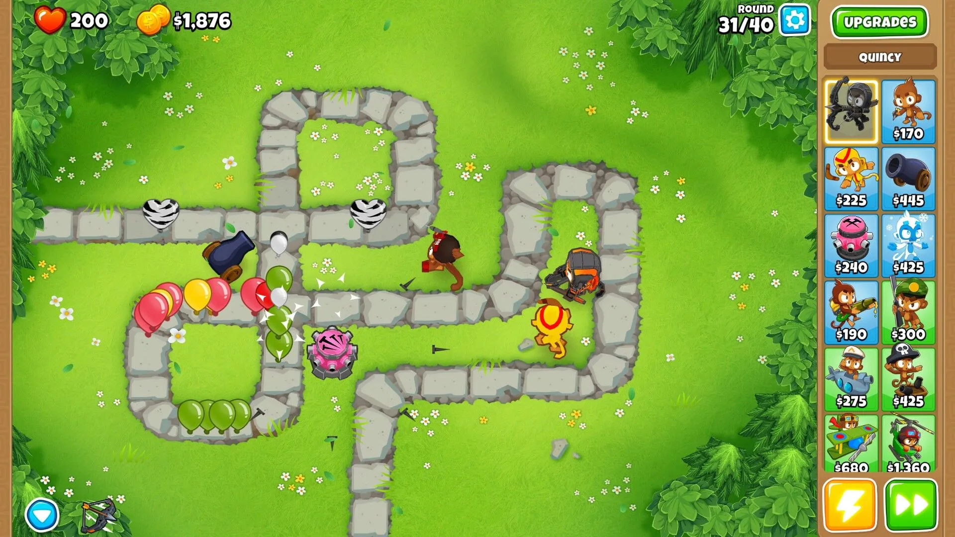 Người chơi phòng thủ khu vực bằng nhiều chú khỉ trong Bloons TD 6