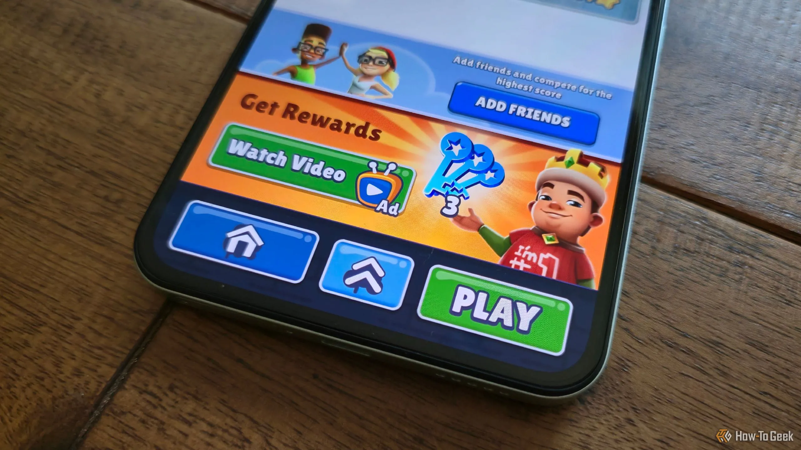 Quảng cáo trong game Subway Surfers trên CMF Phone 2 Pro hiển thị giao diện phần thưởng ngẫu nhiên sau khi xem quảng cáo, tương tự hộp loot