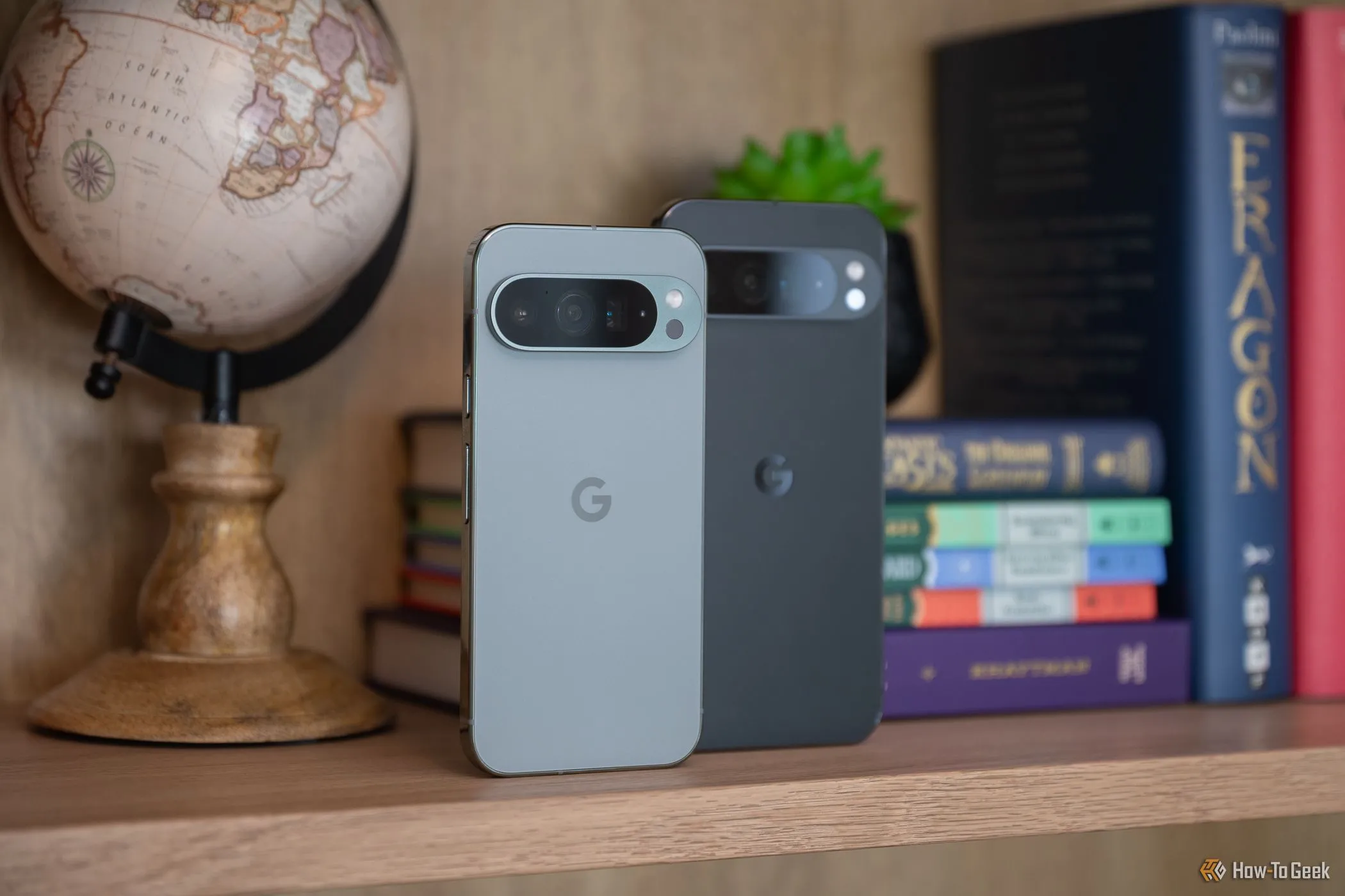 Thiết kế Google Pixel 9 Pro và Pixel 9 Pro XL, dòng máy cũng bị ảnh hưởng bởi lỗi báo thức