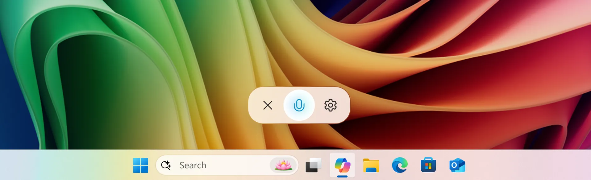 Trạng thái biểu tượng micro của Copilot khi kích hoạt tính năng giọng nói trên Windows 11.