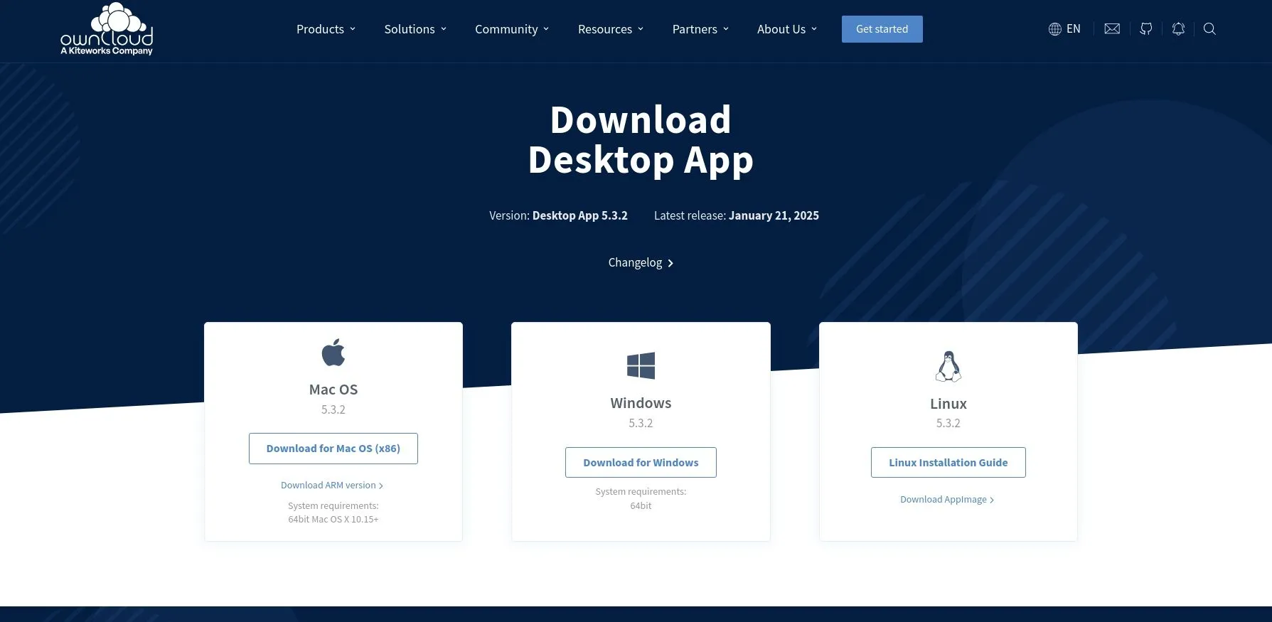 Trang web chính thức của ownCloud hiển thị các tùy chọn tải ứng dụng client cho Linux, Windows và macOS.