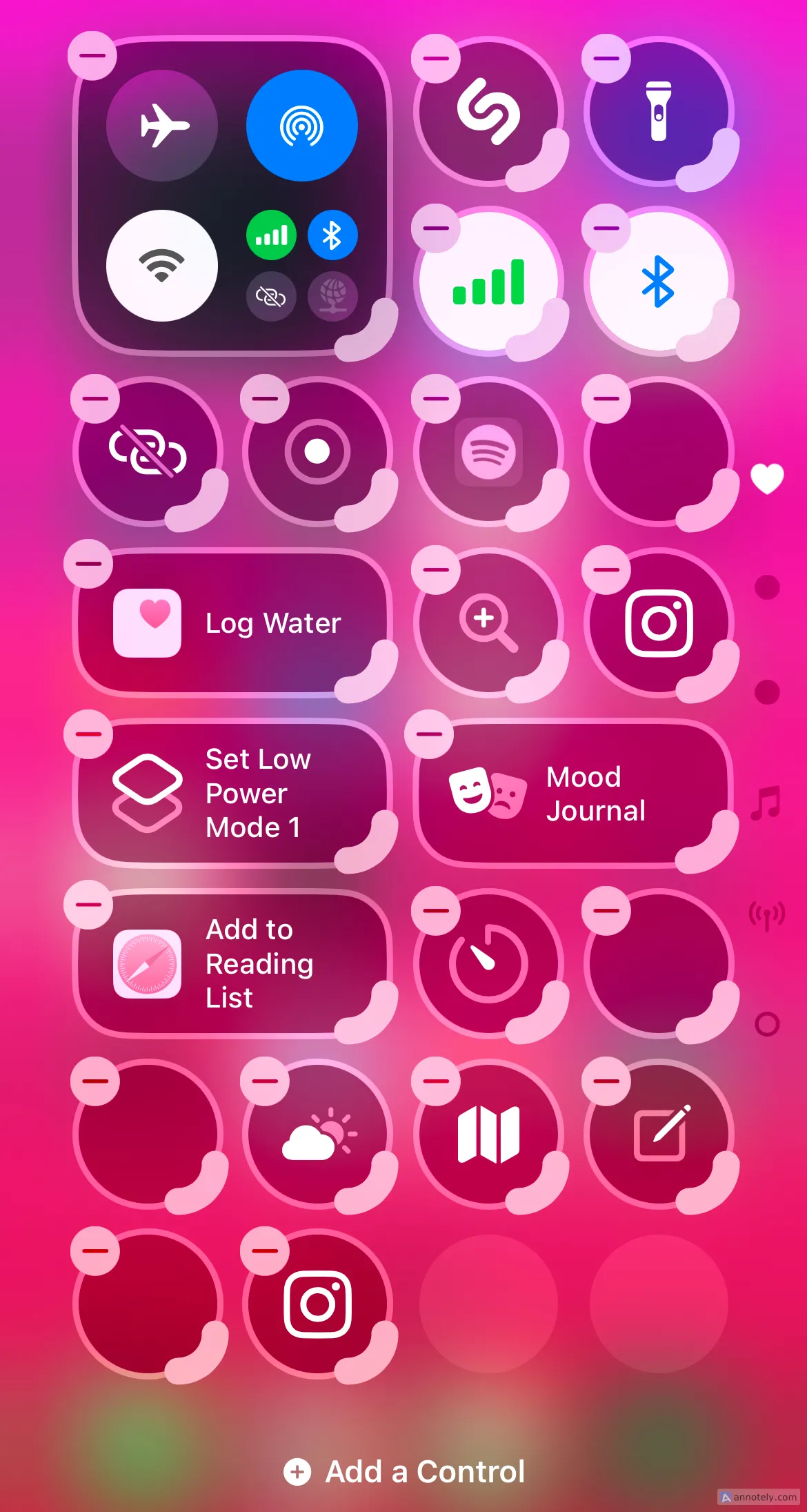 Tùy chỉnh các biểu tượng và phím tắt trong Trung tâm điều khiển iPhone.