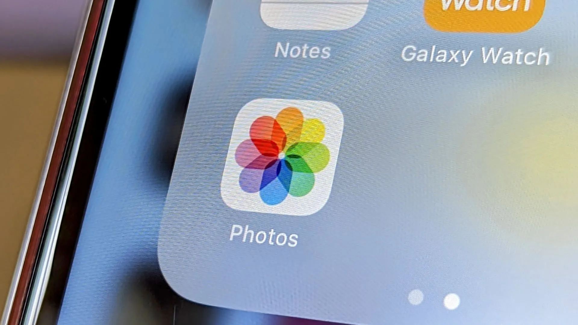Giao diện ứng dụng Ảnh trên iPhone, thể hiện cách quản lý và duyệt thư viện ảnh di động hiệu quả.