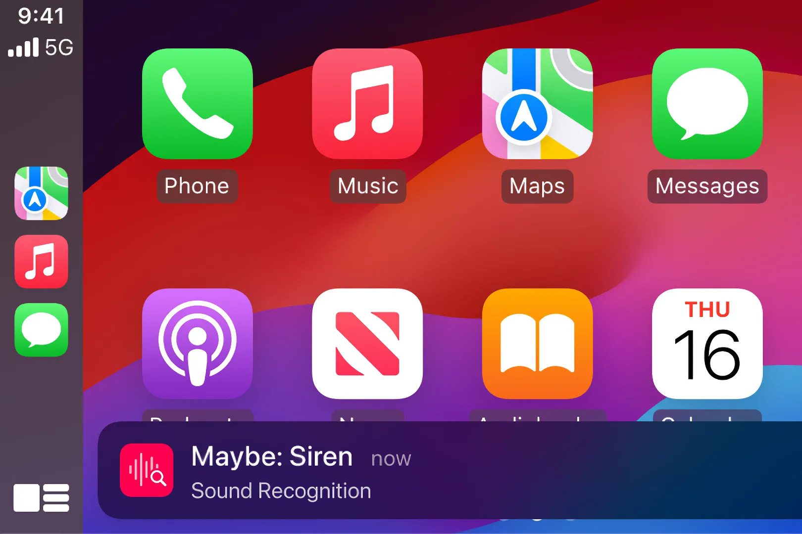 Màn hình CarPlay hiển thị thông báo nhận diện âm thanh của còi xe, giúp tăng cường an toàn khi lái xe.