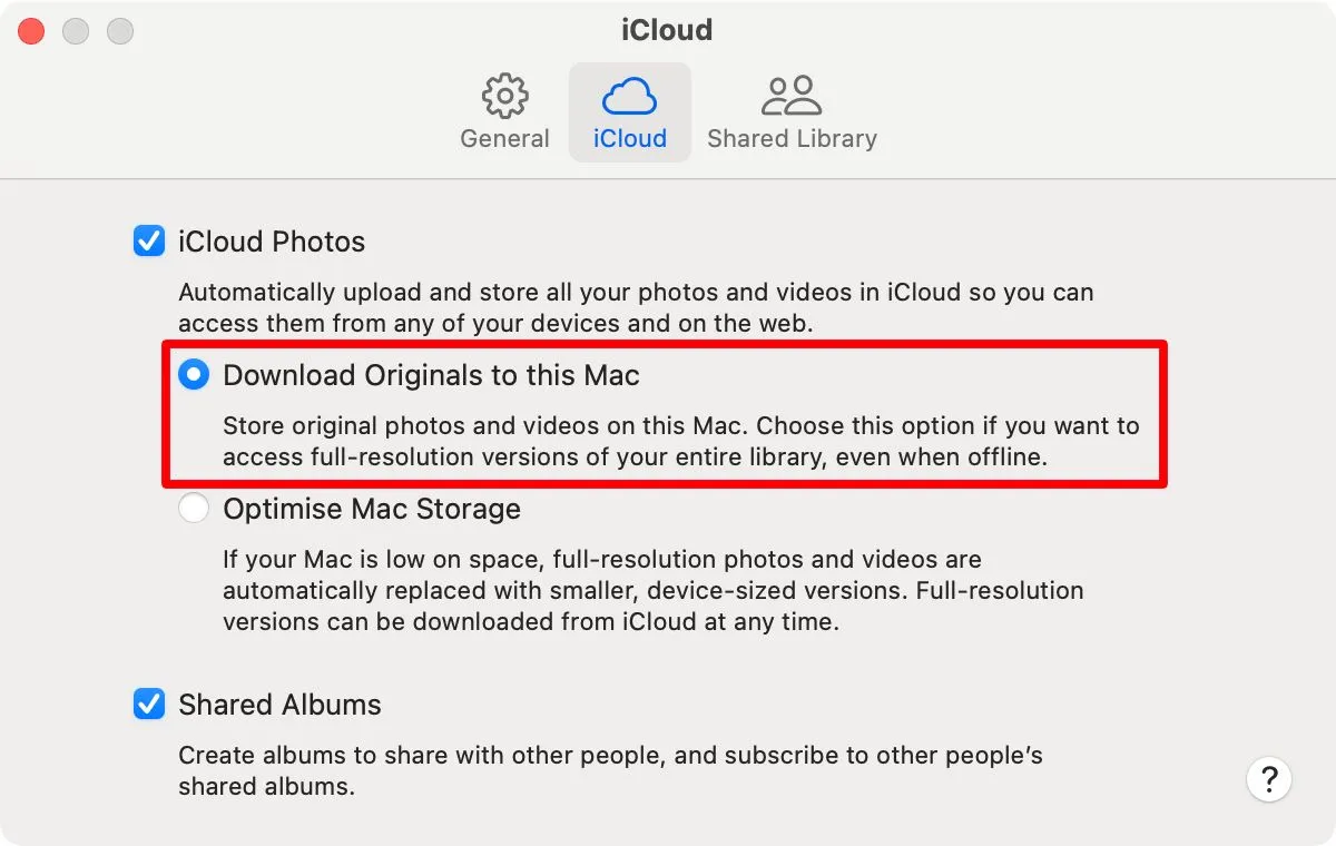 Cài đặt iCloud trong ứng dụng Ảnh, với tùy chọn 'Download Originals to this Mac' để tải bản gốc về.